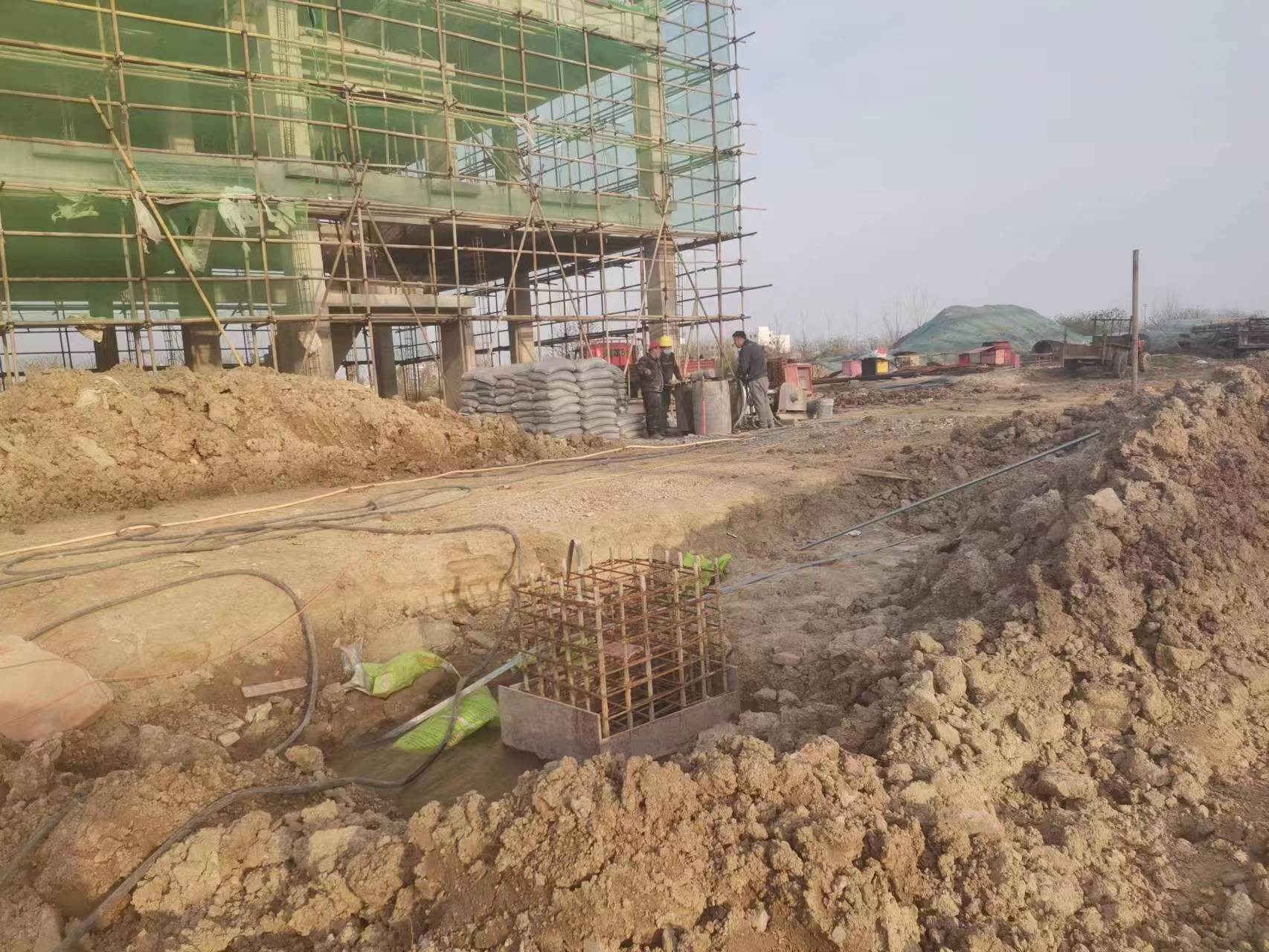 新乐当桥梁出现裂缝的时候应该及时加固修补